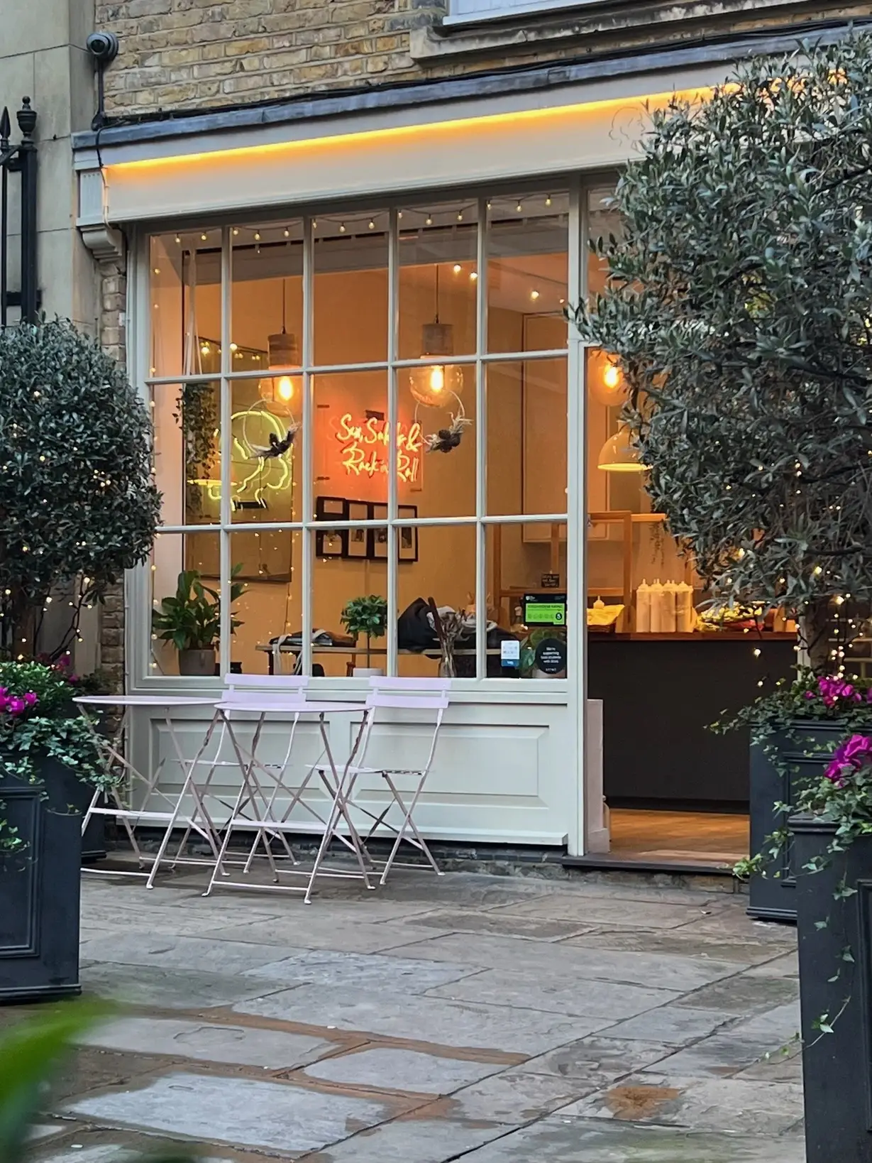 Smith's Court, Soho storefront